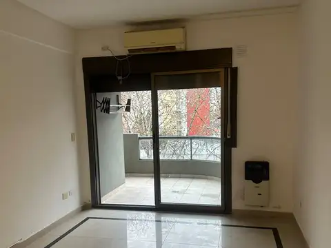 Departamento en Alquiler en Villa Urquiza, $ 700.000