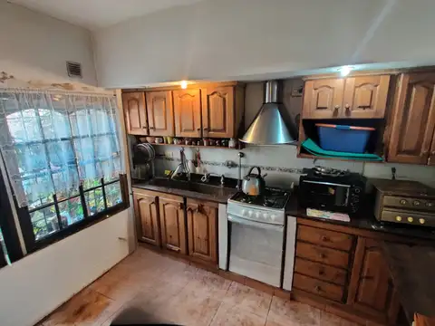 Casa 3 ambientes con 2 baños