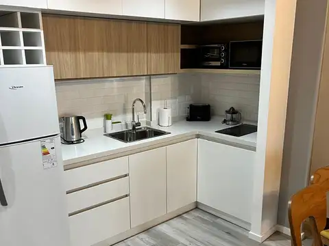 Excelente edif en block destinado a alquiler temporario  (Booking/ Airbnb) u oficinas