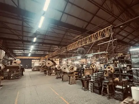 Galpón de 5.000 m2 Cubiertos en  Alquiler en Tortuguitas ZONA INDUSTRIAL