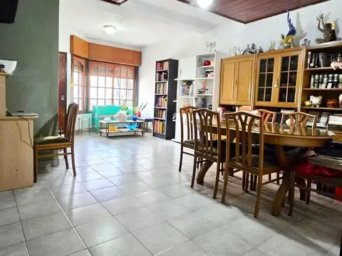 Capitán Justo G. De Bermúdez 2200