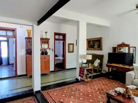 Casa en Venta en Valentin Alsina, USD 195.000