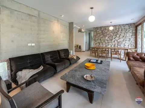 Casa en Alquiler Temporal en Loma Verde, USD 2.000