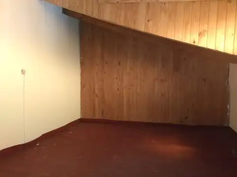 dpto 3 amb. al fte con galpon