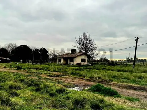 H G Martin y Bahia Darbel , Piso 0