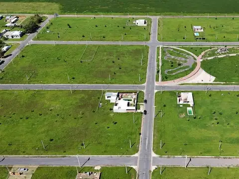 VENTA DE LOTE CON ENTREGA INMEDIATA EN ALVAREZ DE 300 M2