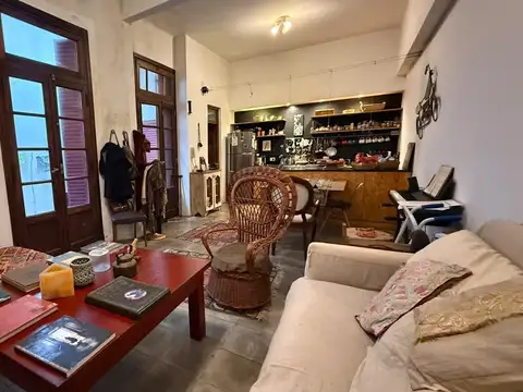 Depto Tipo Casa en Venta 70 años