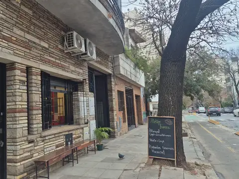 Local en Venta 35 años
