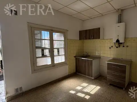 Depto Tipo Casa en Alquiler en Wilde, $ 750.000