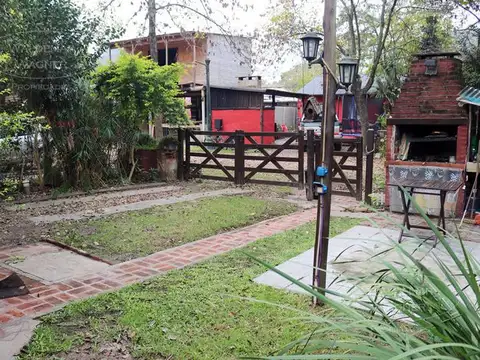 Casa 3 ambientes con 1 baño