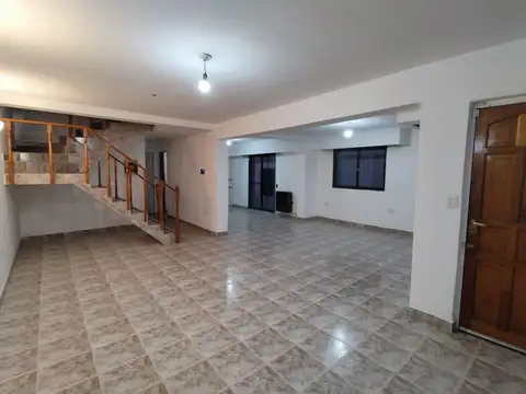 Casa en Alquiler de 5 dormitorios