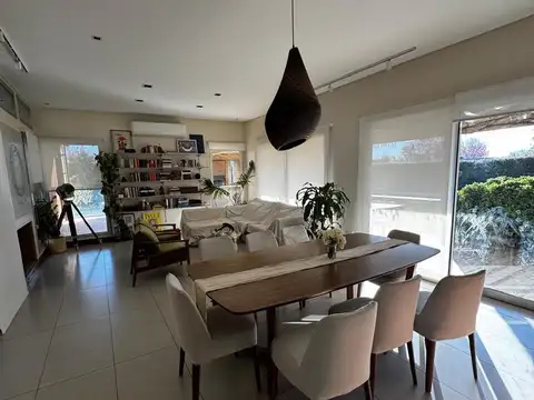 Casa en Alquiler de 3 dormitorios
