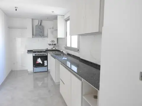 Departamento 4 ambientes con 2 baños