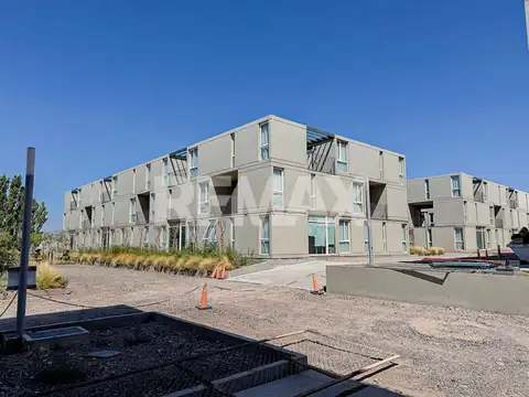 EN VENTA MONOAMBIENTE CON RENTA AÑELO NUEVO