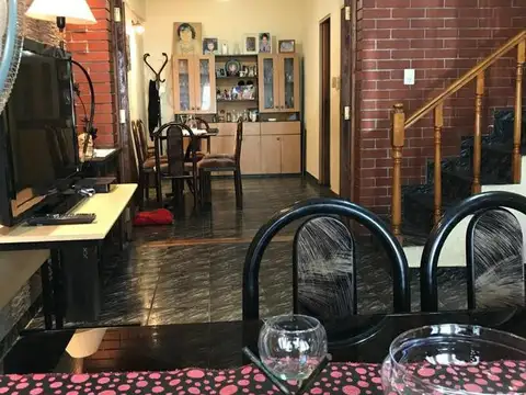 Depto Tipo Casa en Venta de 3 dormitorios