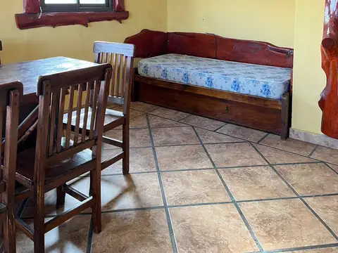 DOS AMBIENTE MUY AMPLIO  EXCELENTE UBICACION