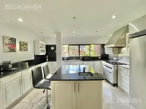 Casa en Venta al Oeste