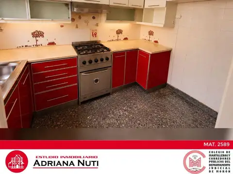 Chalet de 5 ambientes en Barrio Güemes