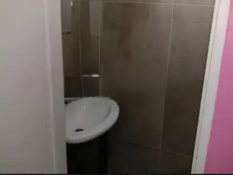 LOCAL EN ALQUILER  EXCELENTE UBICACIÓN