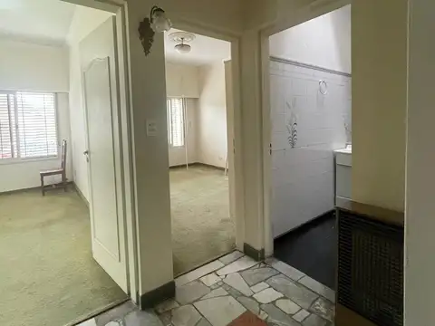 Oficina 2 ambientes con 1 baño