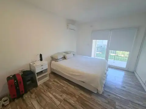 Depto Tipo Casa en Venta 14 años