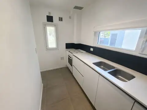 Depto Tipo Casa en Venta en Joaquín Gorina, USD 129.900