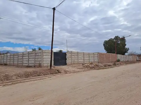 España esq. Echeverría, Las Heras