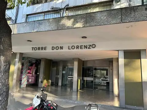 Local en Alquiler en Floresta, $ 2.900.000