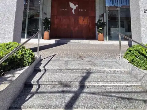 Bv. Pellegrini 2700, Piso 8