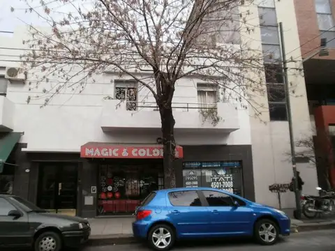 Sanabria 3200, Piso 1