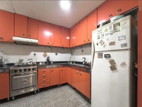 Depto Tipo Casa en Alquiler de 4 ambientes