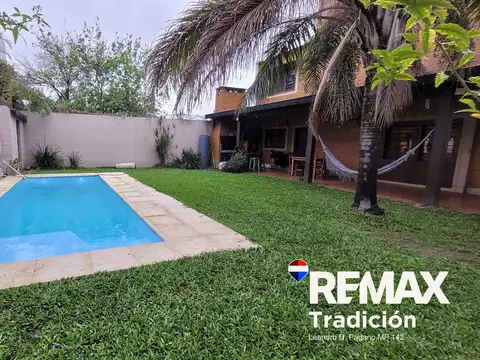 Casa 5 ambientes con 3 baños
