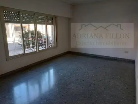 Casa en Venta en Ramos Mejía, USD 230.000