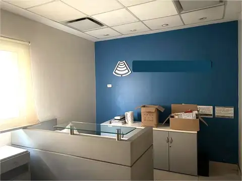 Oficina en Venta con 2 cocheras