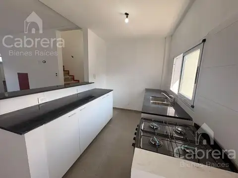 Depto Tipo Casa en Venta de 2 ambientes