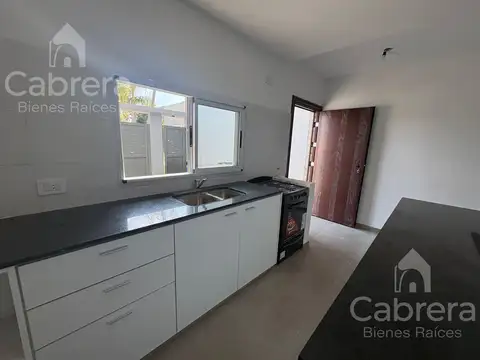 Depto Tipo Casa 2 ambientes con 1 baño