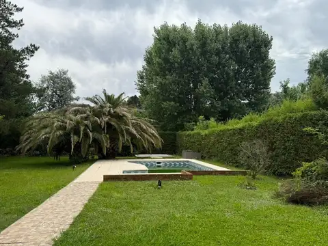 Casa Chalet  en Venta en Parque Exaltación, Exaltación de la Cruz, G.B.A. Zona Norte