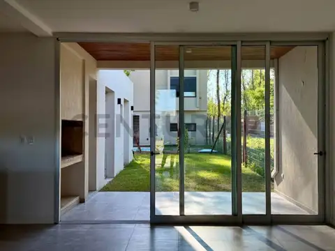 nuevo malagueño , Piso 0