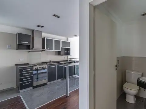 VENTA 2 AMBIENTES - CABALLITO - BALCÓN Y TOILETTE