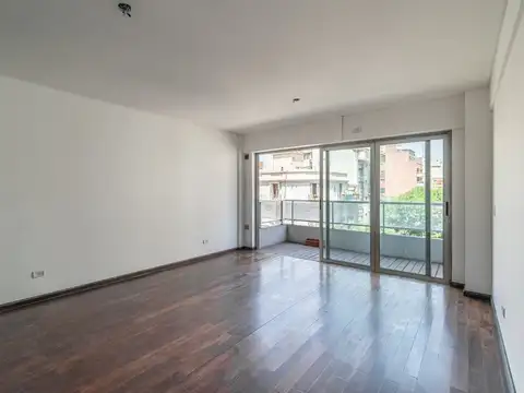 VENTA 2 AMBIENTES - CABALLITO - BALCÓN Y TOILETTE