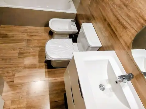 Venta Abasto Monoambiente al frente excelente calidad constructiva Piso dos