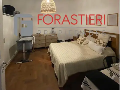 Casa en Alquiler con 1 cochera
