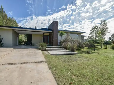 Casa en Venta en San Vicente, USD 278.000