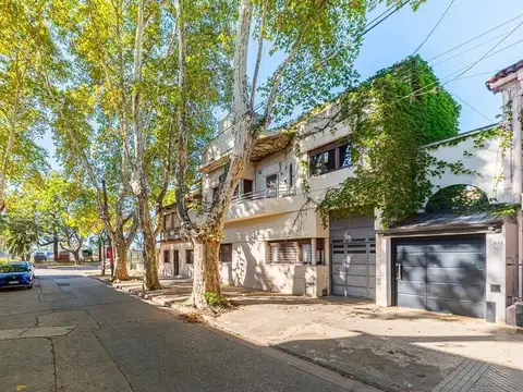 Casa en venta de 4 dormitorios con parrilla y pileta en Rosario