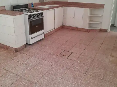 Casa en Alquiler 50 años