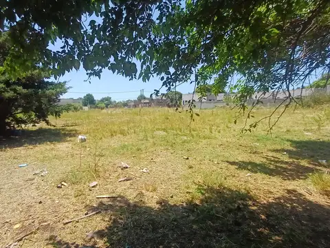 Terreno en zona de quintas calle Sarmiento