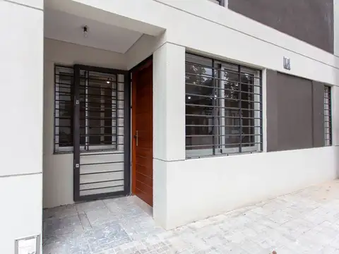 ALQUILER DUPLEX AL FRENTE GOES 1 DORM CON BALCON