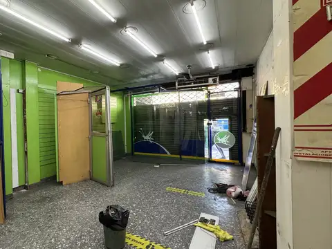 Local en Venta en Caseros, USD 210.000