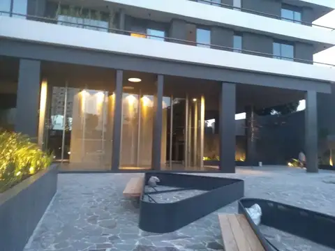 Acassuso 1400, Piso 10