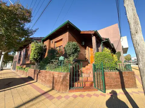 Caseros 800